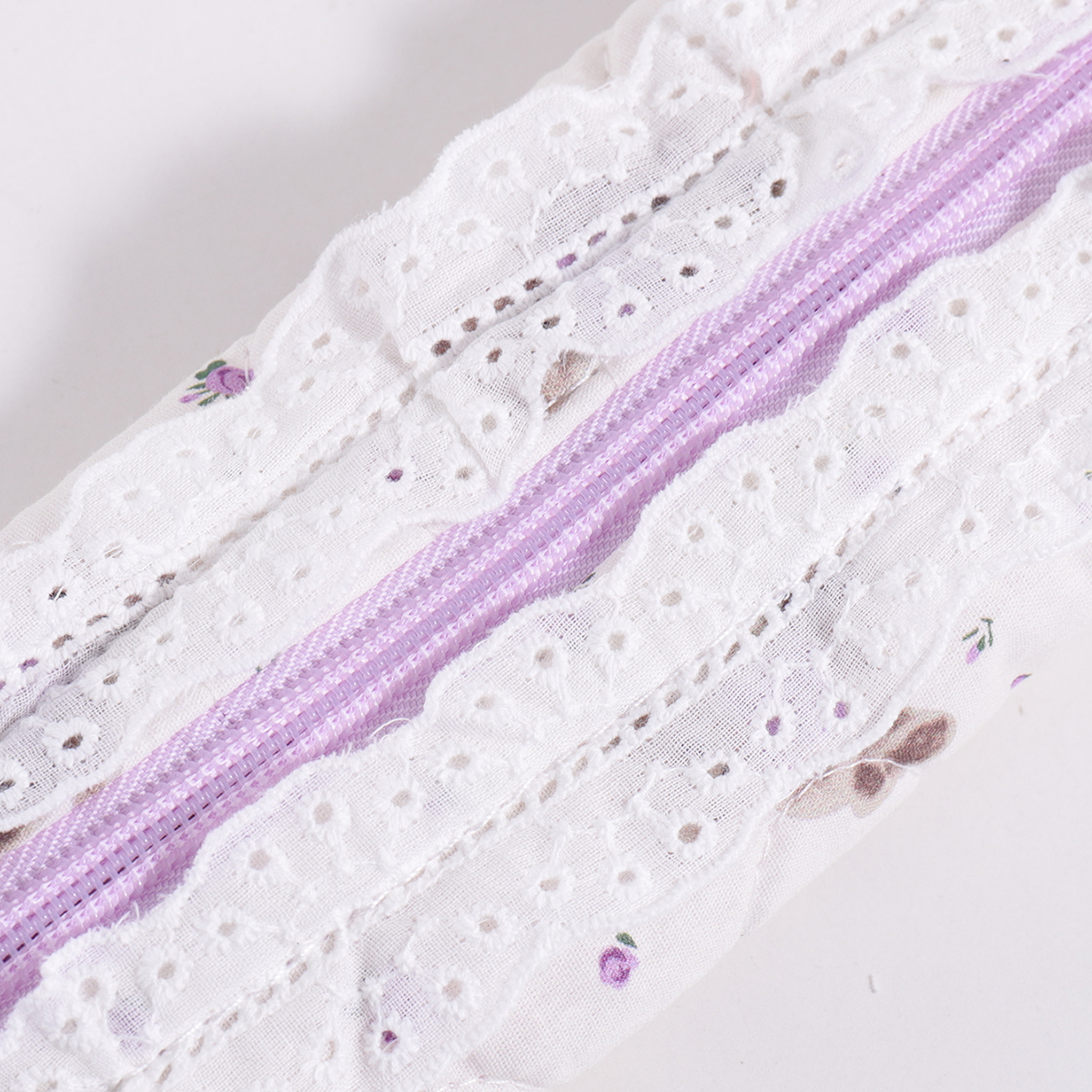 1 pc embroidered lace pencil b - đánh giá và giá Stationery Office And School Supply Stores